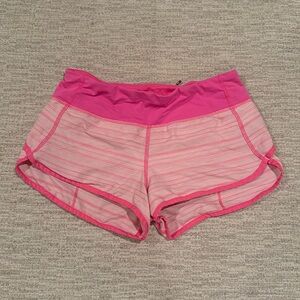 LULULEMON SHORTS
women’s size 4